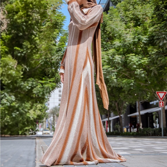 modest essentials Dresses & Skirts - Modest Essentials Crochet Maxi Dress Brown Beige Striped Long Sleeve M